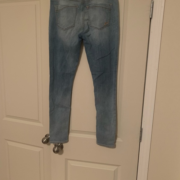Ladies mid rise jean leggings. - Picture 2 of 2